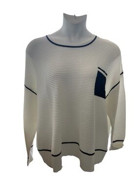 Summer Sweater women 3XL NWT Lightweight Crisp White Black Accents. Pullover